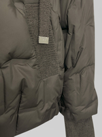 Куртка 6567 с трикотажным капюшоном и трикотажными вставками на карманах