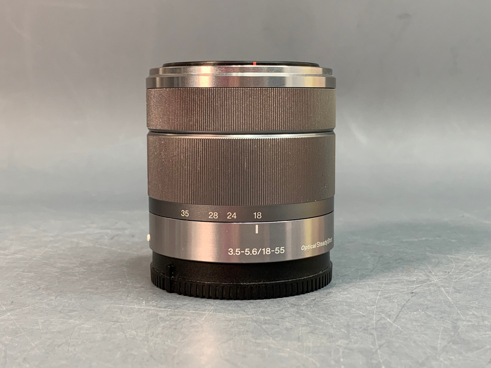 Sony E 18-55mm F3.5-5.6 OSS