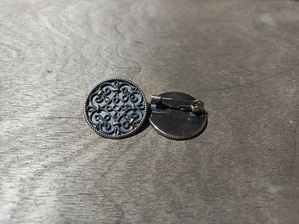 Фибула. Хедебю 10 в. (посеребрение)