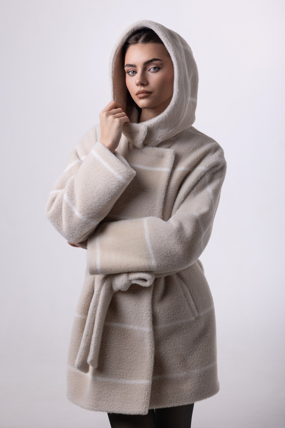 Пальто с капюшоном