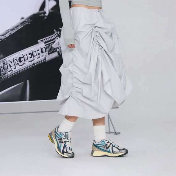 New Balance NB 1906R Бежевые кроссовки из низки Бежево-коричневого Унисекса