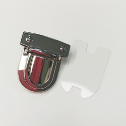 Замок-защелка на зажимах 42*50 Серебро