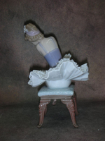Статуэтка. Фарфор. Премьера Балерина на стуле. Lladro. Испания