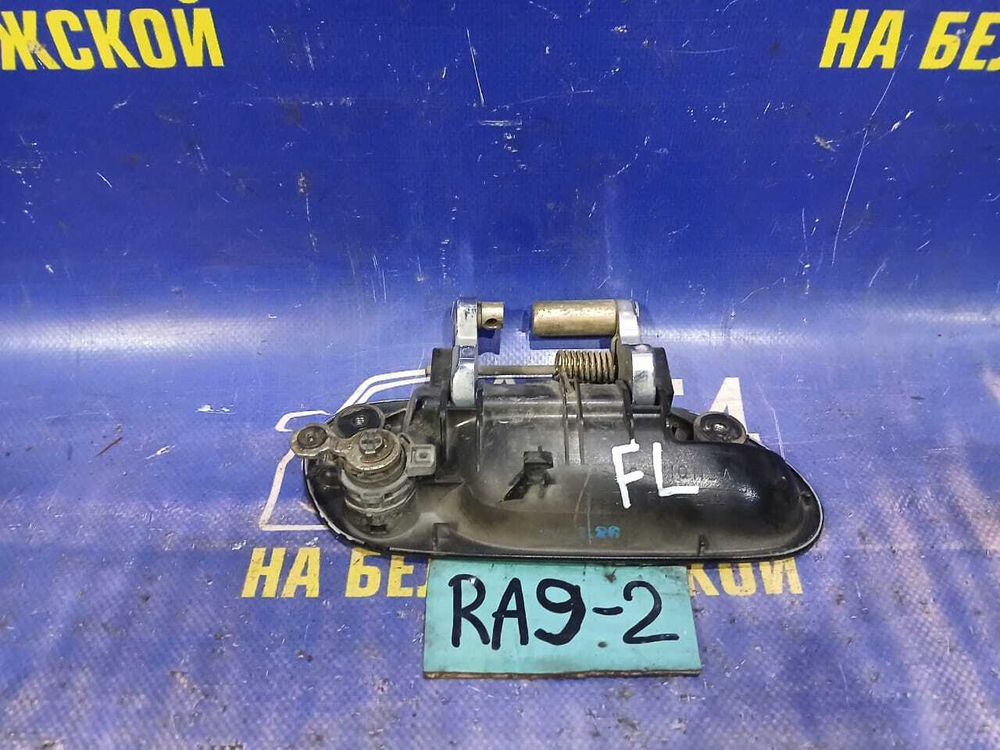 Ручка двери передней левой внешняя Honda ODYSSEY 2002