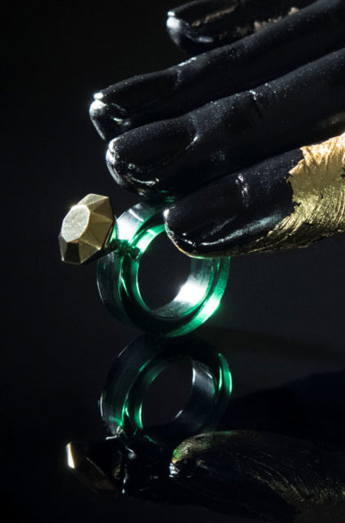 Кольцо "Emerald Ring"