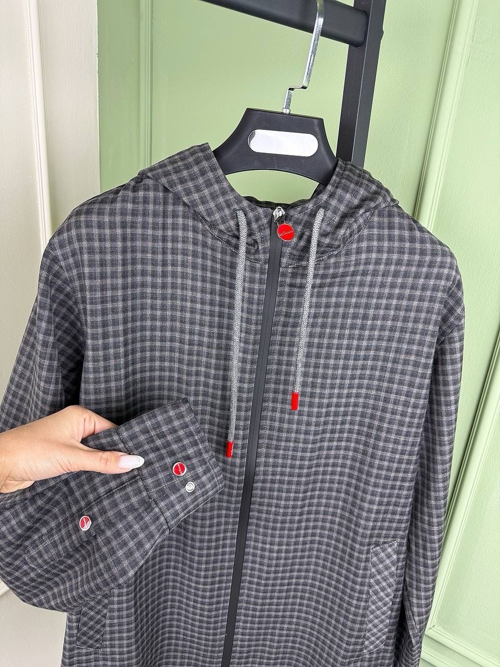 Рубашка с капюшоном Kiton