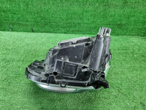 Битая Фара правая Tank 300 (2021-н.в.) LED