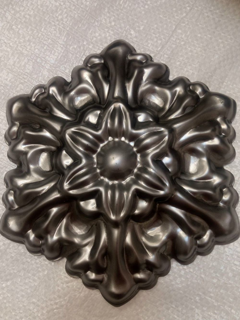 Кованый элемент "Накладка-цветок" d 200 (0,8 мм)