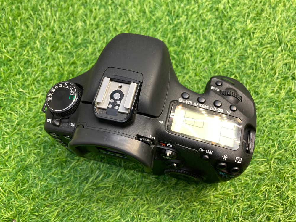 Canon EOS 7D (15.150 кадров)