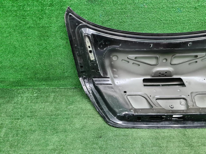 Крышка багажника Mercedes E W211 (2002-2009)