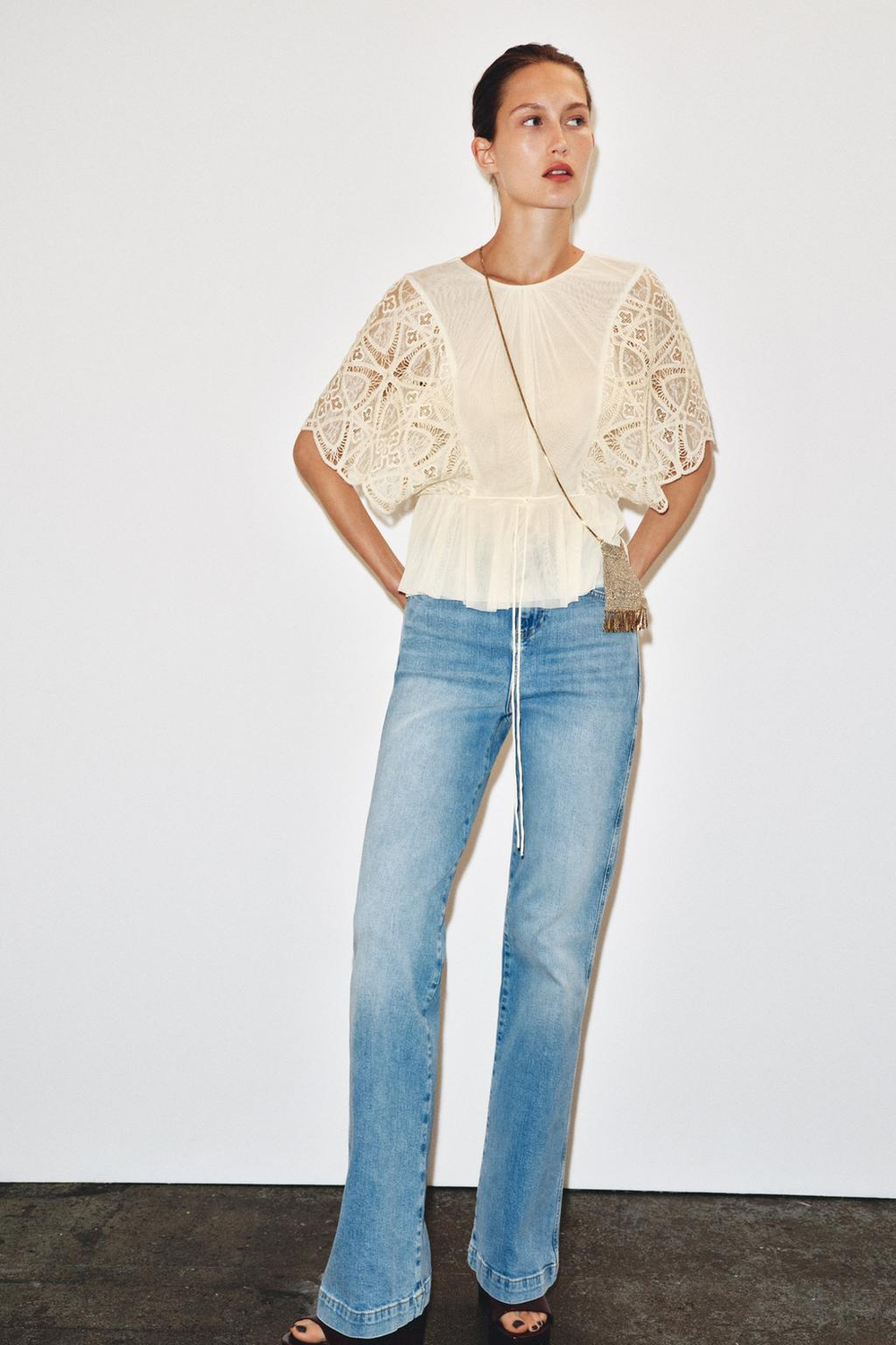 ZARA ТОП С ВЫШИВКОЙ, ВАНИЛЬНЫЙ