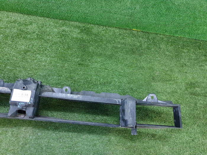 Воздуховод радиаторов нижний BMW X5 G05 (2018-н.в.)