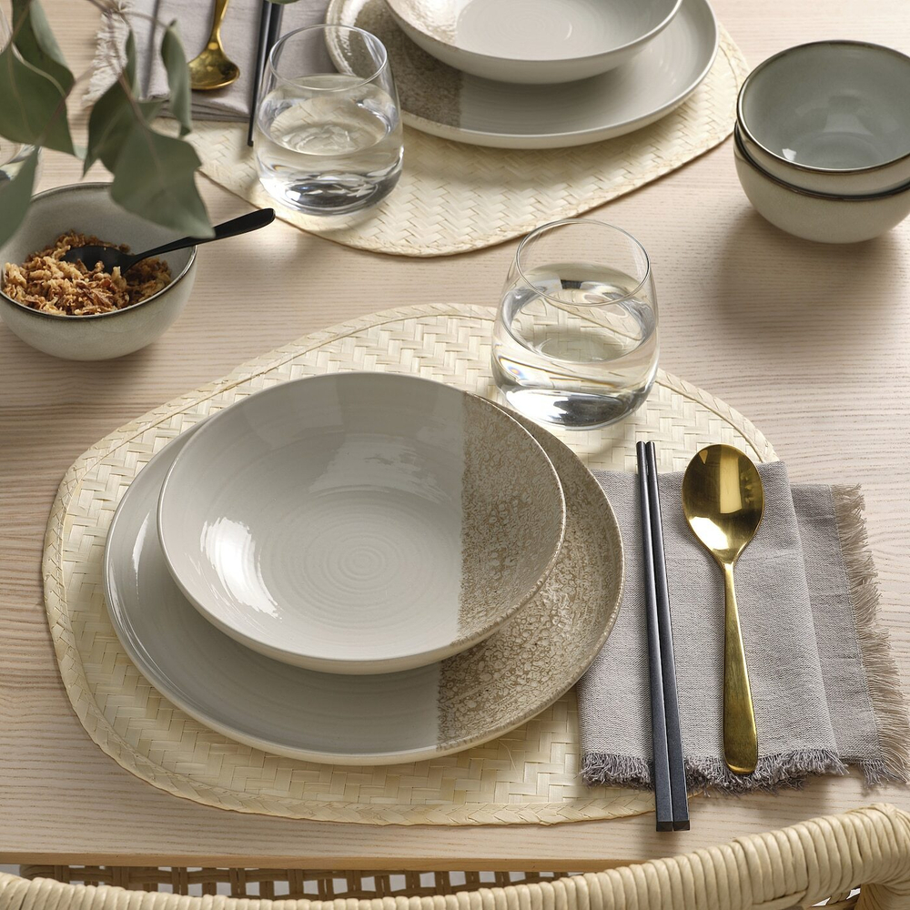IKEA KRUSTISTEL  (ИКЕА КРУСТИСТЕЛ)  -  Тарелка, рисунок/светло-бежевый, 25 см
