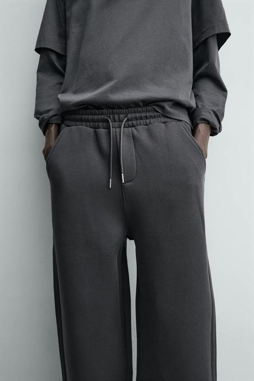 ZARA ДЖОГГЕРЫ INTERLOCK RELAXED FIT, ТЕМНО-СЕРЫЙ