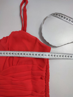 Платье яркое стильное 36 размер