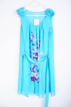 Платье Oodji с поясом, визуально на 38 размер