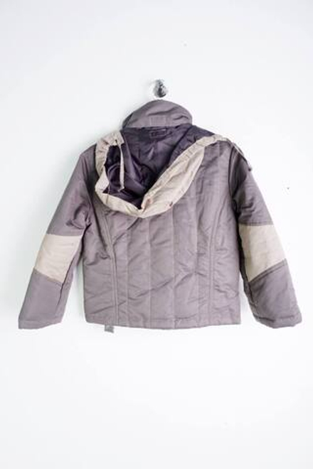 Куртка для весенних прогулок, визуально на 6 лет, новая