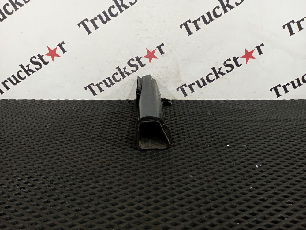 Воздуховод отопителя