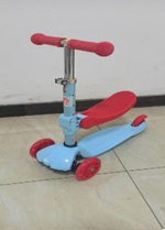 Самокат 3х кол с складным сиденьем, колеса PU со светом, ручка съемная на три положения