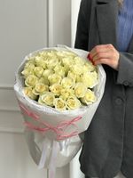 Букет из белой розы (50 см) 35 шт