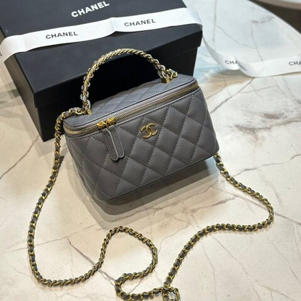 Сумка CHANEL