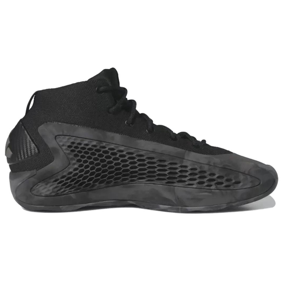 Адидас А.E. 1 Баскетбольные мячи СРЕДНЕГО размера Темно-серого цвета