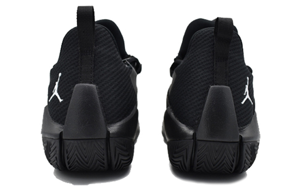 Кроссовки Jordan Jumpman Hustle Pf