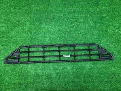 Решетка переднего бампера Volvo XC60 2 (2017-2021)