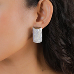 Серьги Nature Bijoux, Okawa, из дерева роблес, с перламутром, NB26.1-12-90591 (серый)