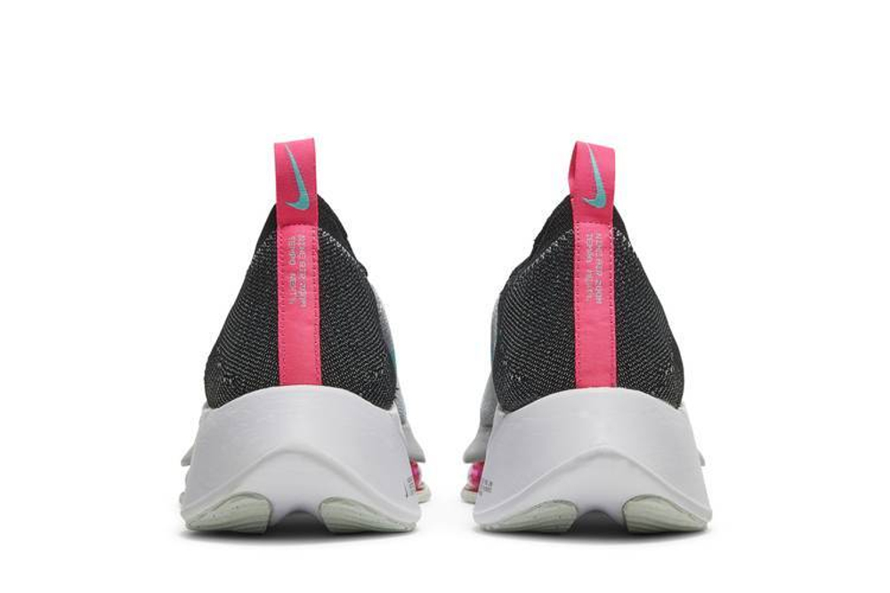 Кроссовки Nike Air Zoom Tempo Next