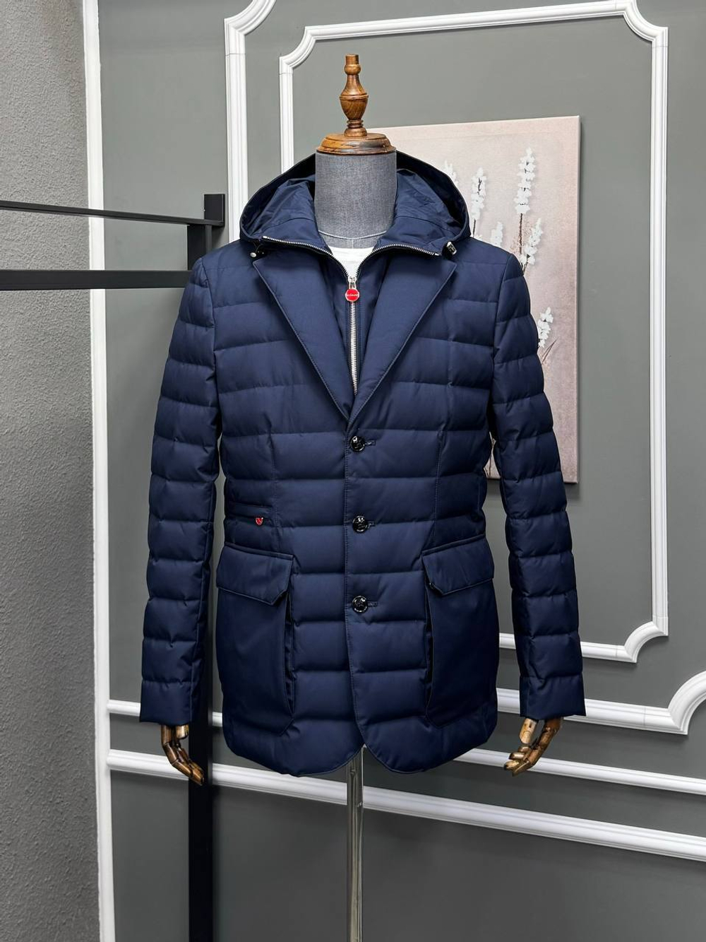 Пуховик Kiton