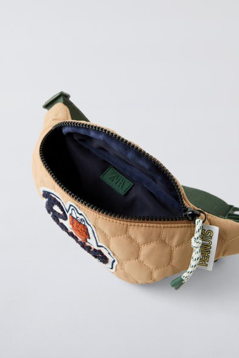 ZARA ПОЯСНАЯ СУМКА SNOOPY PEANUTS™, БЕЖЕВО-КОРИЧНЕВЫЙ