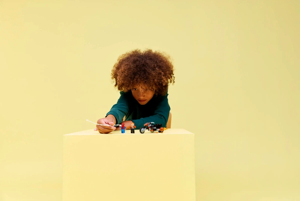 Конструктор LEGO Marvel 76335 Spider-Man vs. Ghost Rider Motorcycle