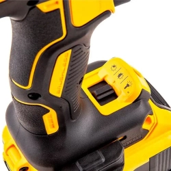 DeWalt DCD991P2 дрель-шуруповер (2 x 5 Ач, ЗУ)