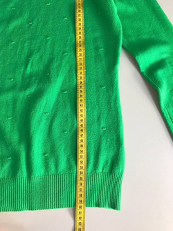 Джемпер приятного цвета, маркировка L/XL, визуально на 48/50 размер