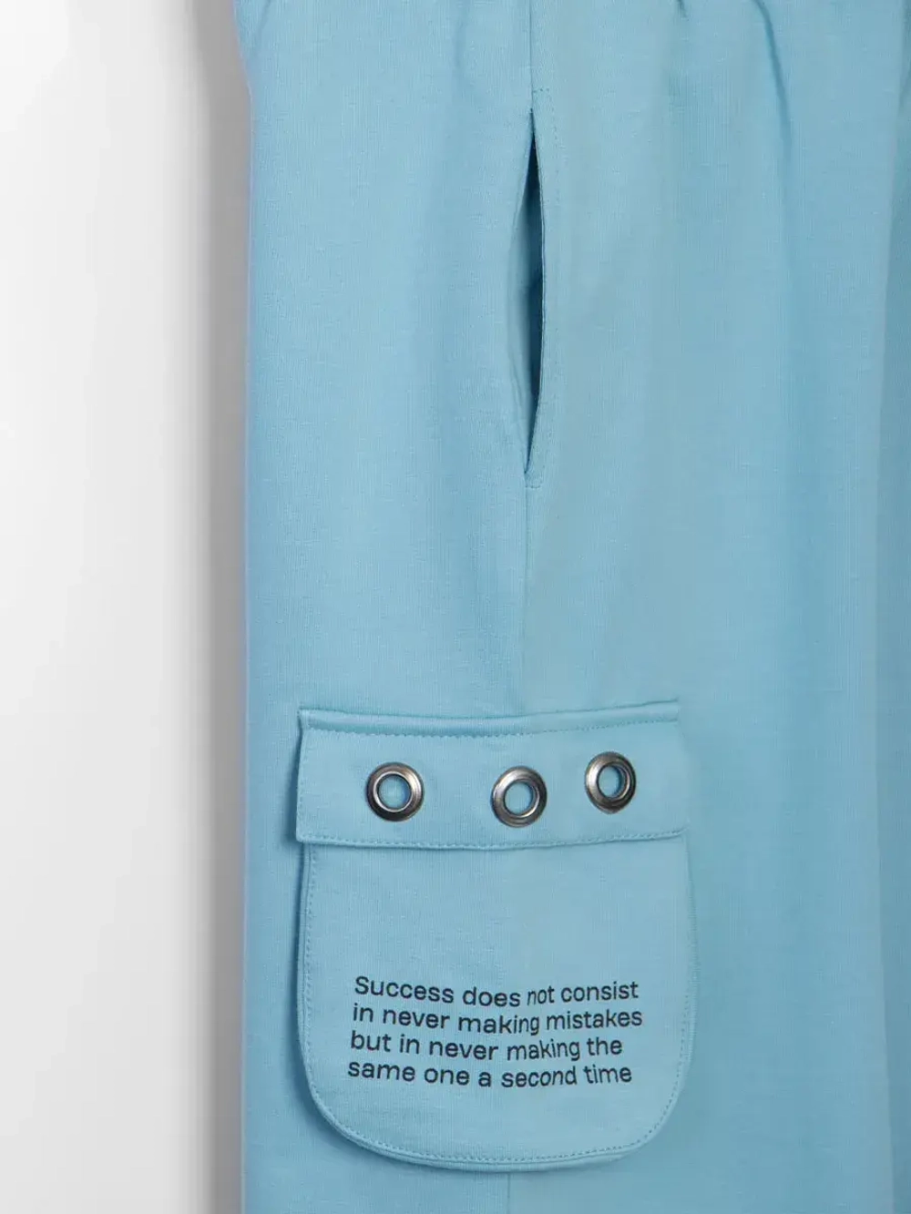 Спортивный костюм для девочки в школу