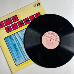 Винтажная виниловая пластинка LP Joe Dassin Джо Дассен Поет (СССР 1980) Привет Salut