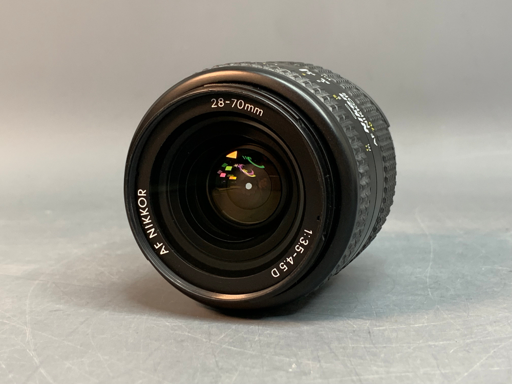 Nikon 28-70mm 3.5-4.5D AF Nikkor