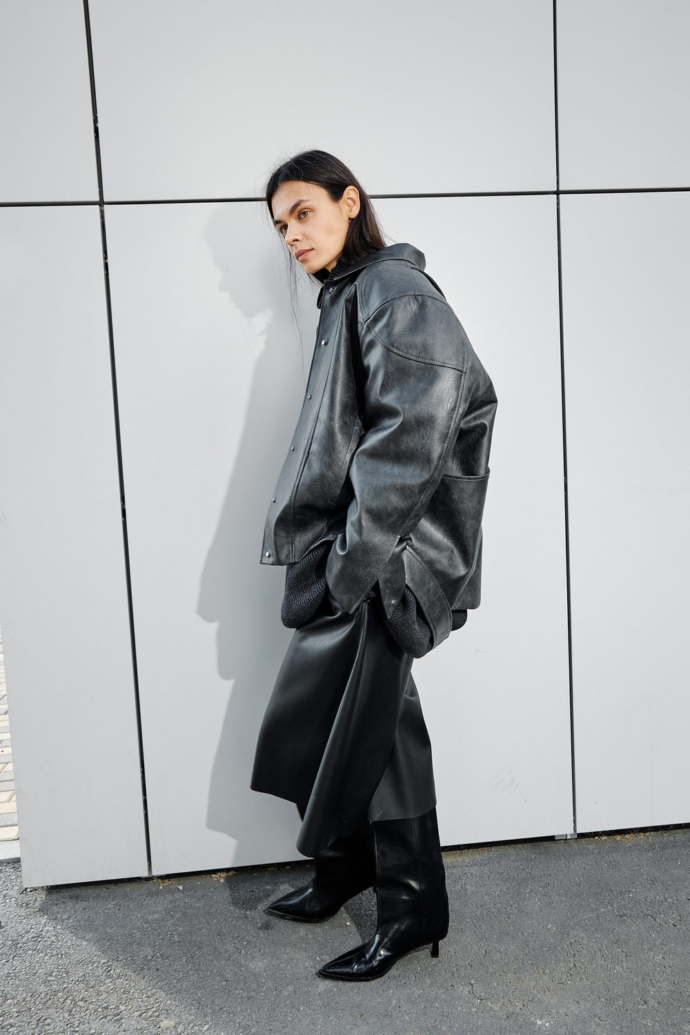 Кожаная куртка URBAN Gray