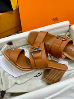 Женские сандалии Hermes Kute в коричневом цвете