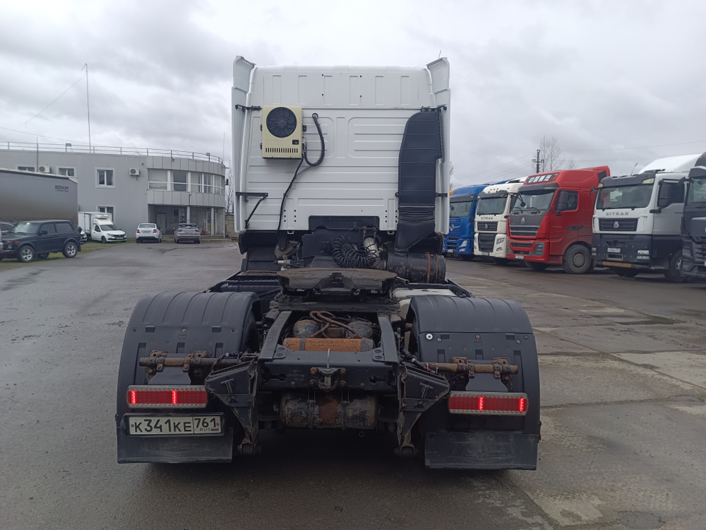 МАЗ 5440 4x2 Седельный тягач 5440С9-520-031 (Дизельный, 11,1 л, 420 л.с., МТ)