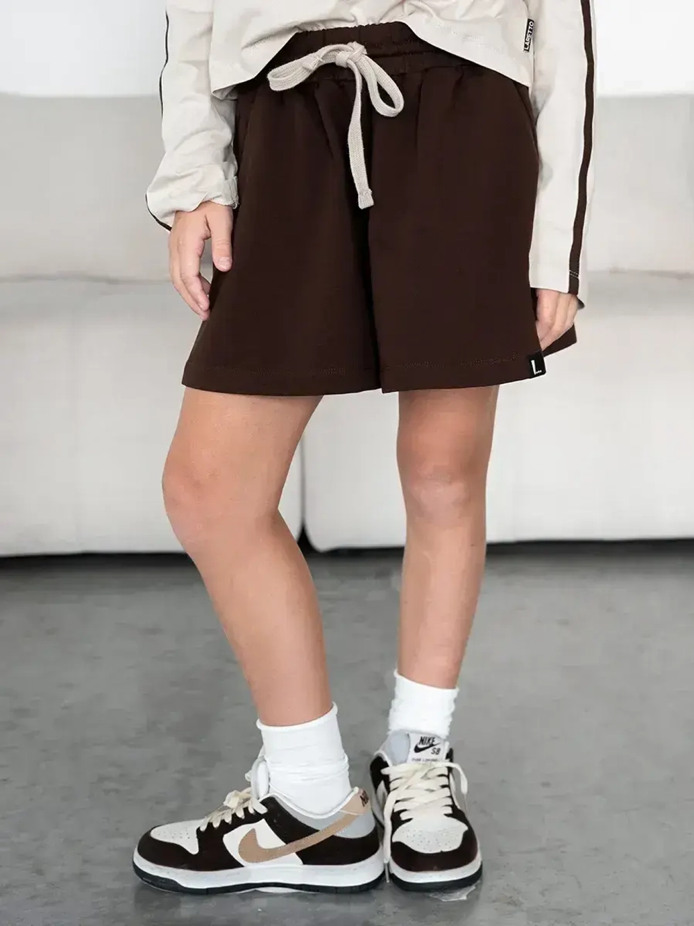 Осенний костюм для девочки, лонгслив и шорты