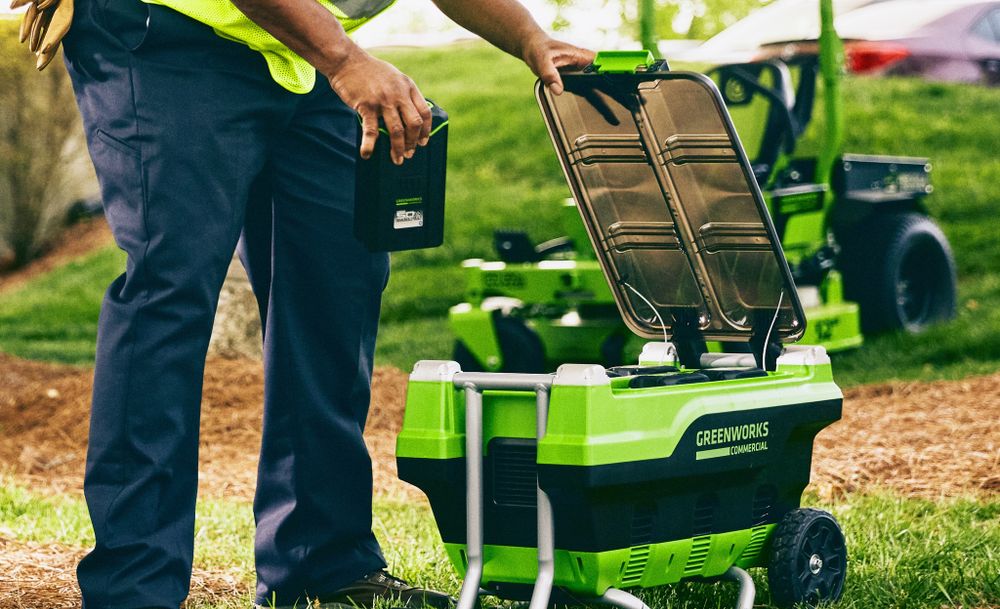 Зарядное устройство для 6 аккумуляторов Greenworks G82CT6 Арт.2955107, 82V