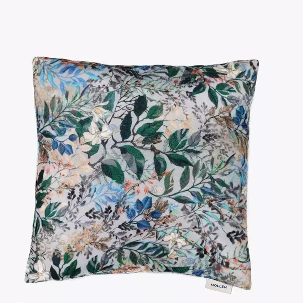 Подушка декоративная 43x43x10 Mollen Сказки