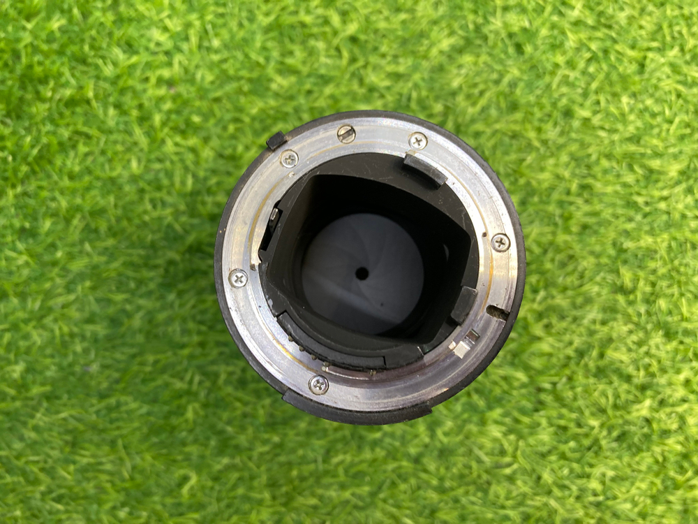 Nikon 180mm 2.8D ED-IF AF Nikkor Покупка/Продажа