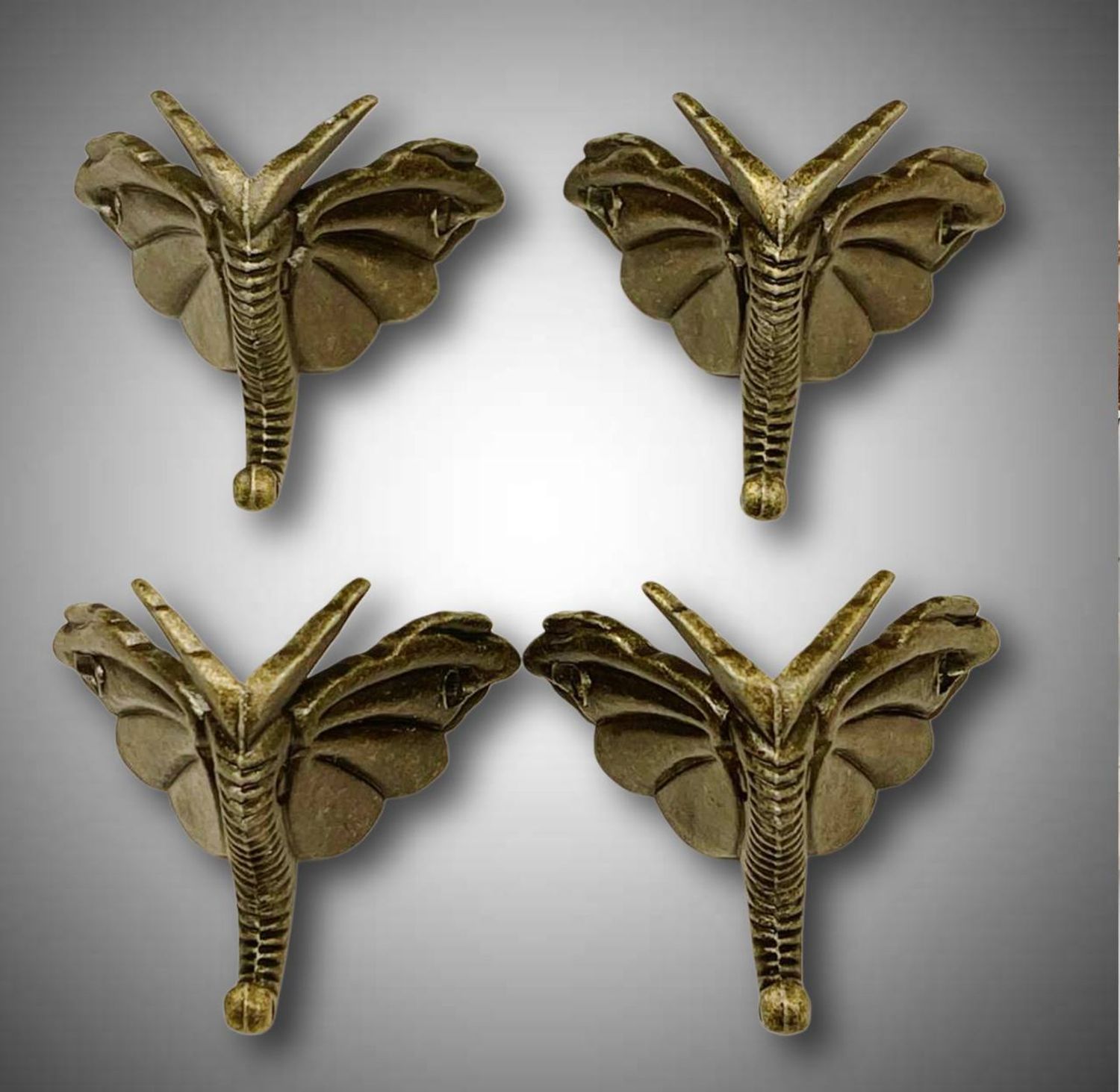 ножка для шкатулки I-005 бронза 40*45мм