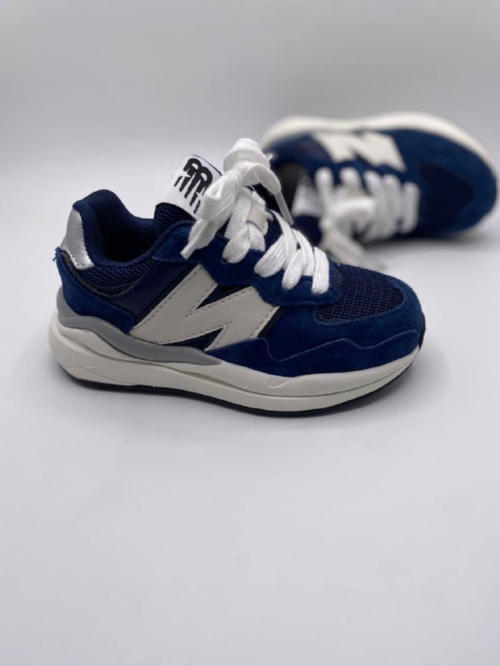 Детские кожаные кроссовки New Balance Kids