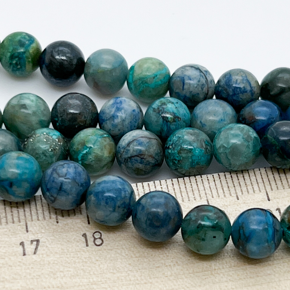 Хризоколла с шаттукитом (в породе), диаметр 8-8,2 мм, цена за 22-23 шт (1/2 нити)