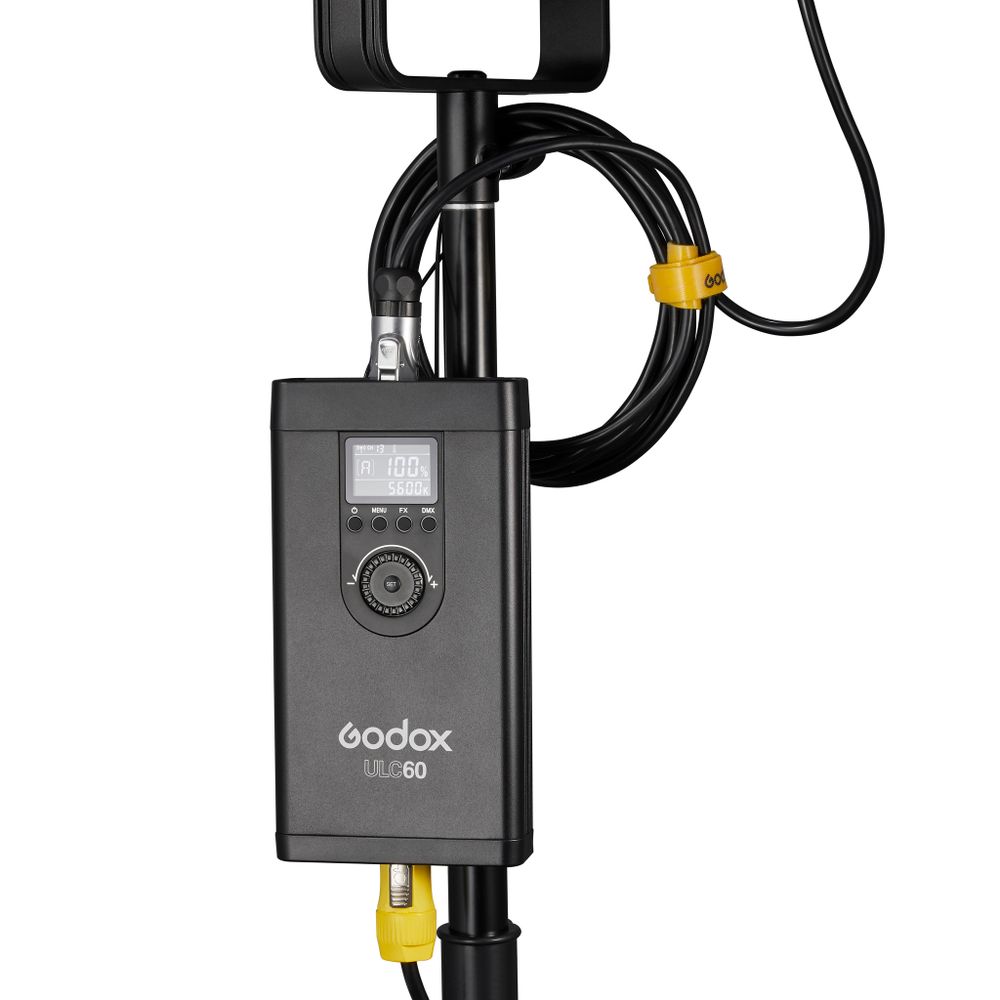 Светодиодный осветитель Godox UL60