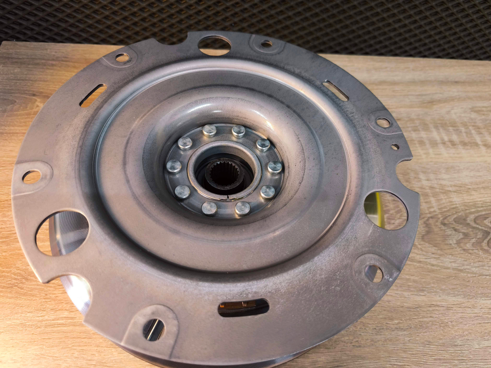 Маховик двухмассовый  LUK для Audi A5 A6 Q5